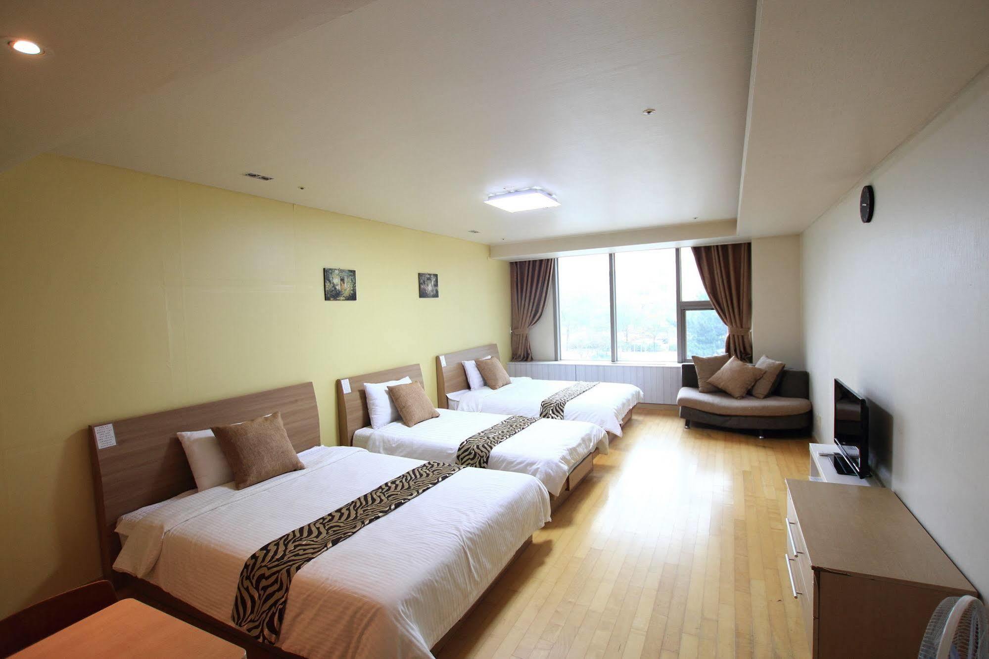 Incheon Airport Guesthouse Buitenkant foto