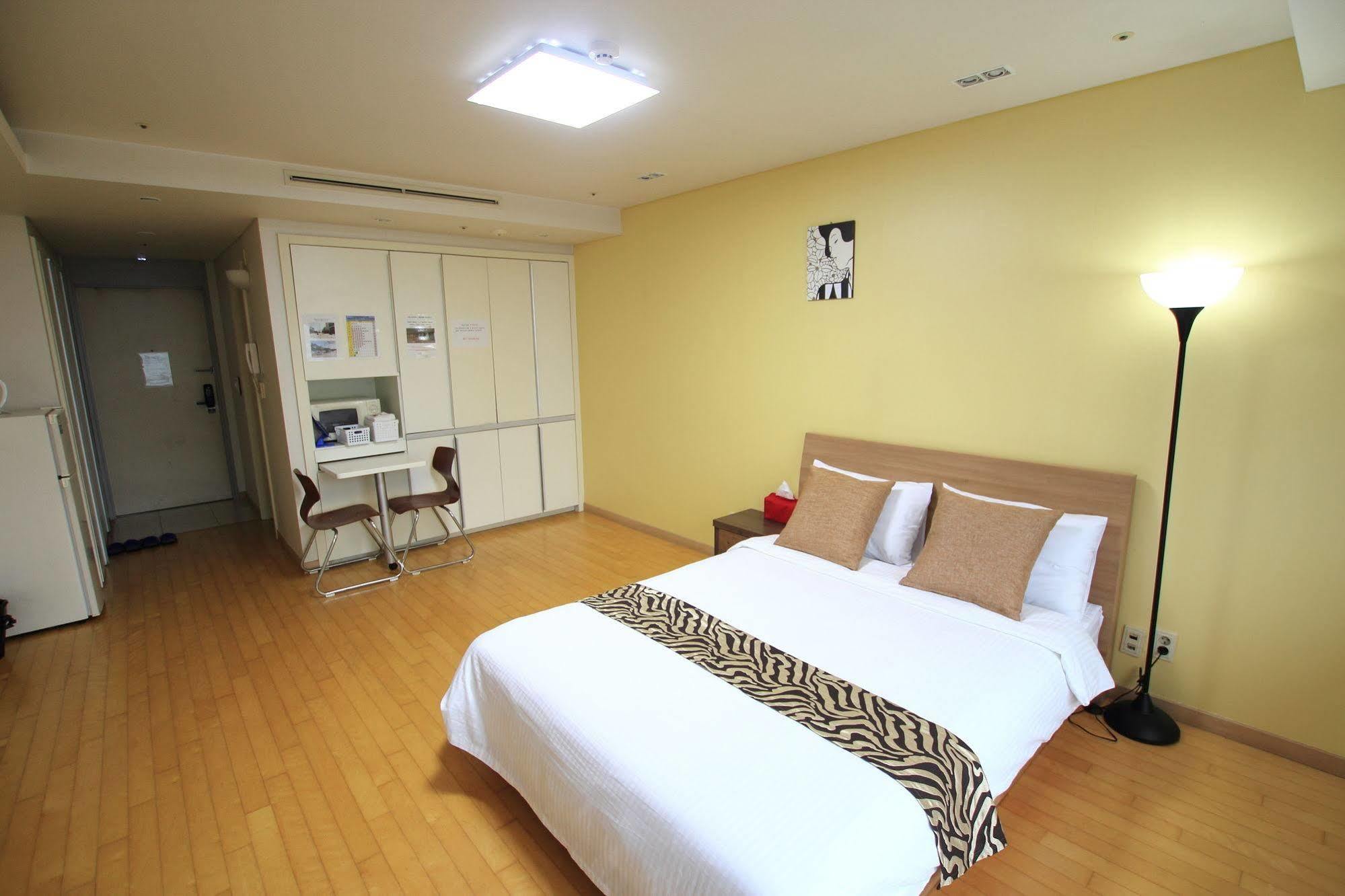 Incheon Airport Guesthouse Buitenkant foto