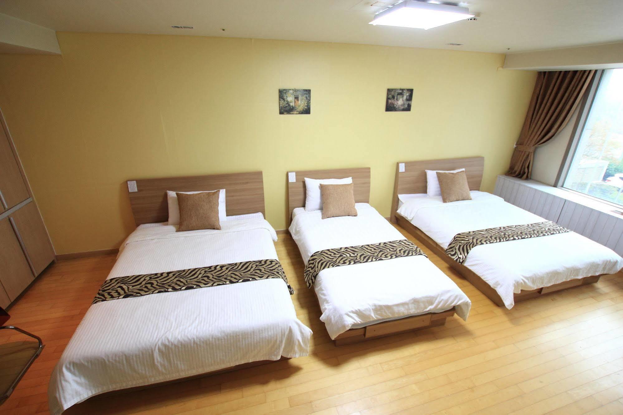 Incheon Airport Guesthouse Buitenkant foto